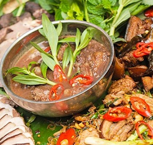 Lợn Mán đủ món